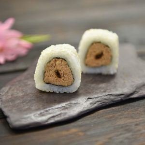 Spicy tuna with date 5 pieces