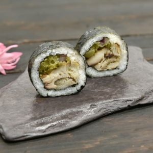 Smoked mackerel with gherkins and red onion 6 pieces