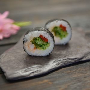 Prawn with cucumber, red pepper and chilli jam 6 pieces