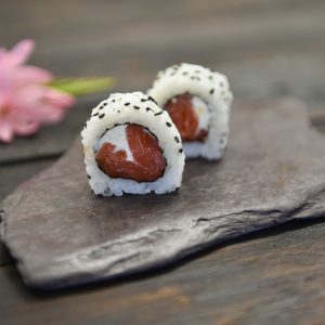 Smoked salmon with cream cheese 5 pieces